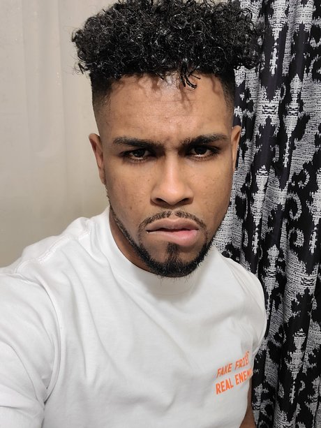 eldurodeyork modèle chaud galerie