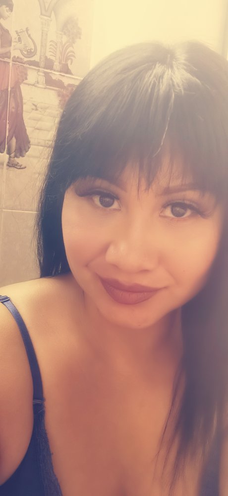 YuliGarsan actrice artistique galeries