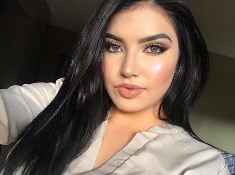 TheHighPriestess333 actrice de grande qualité img