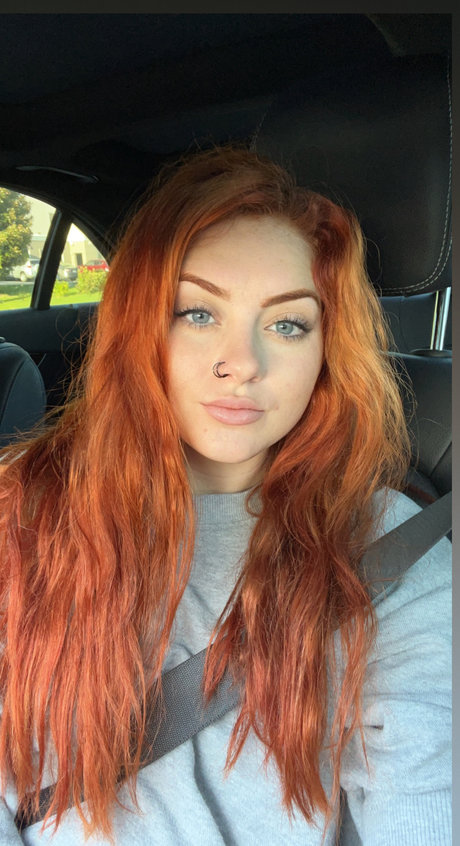 Sage Kern mannequin archive