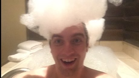 AdamOnix modèle nu photos