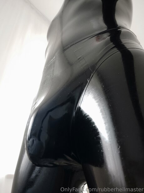 rubberghost haut modèle img