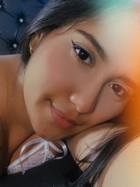 Melannie 10 joli modèle galerie