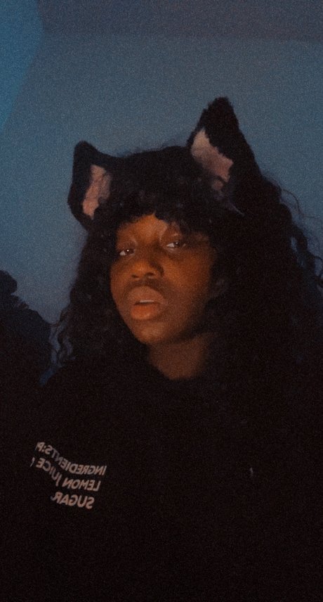 hunniihana modèle xxx archive