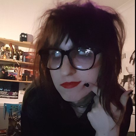 Hannah Cheeks étoile chaude img