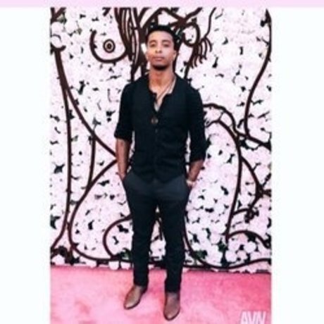 Xavier Miller haut modèle img