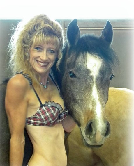 KTL Country Girl modèle artistique des photos