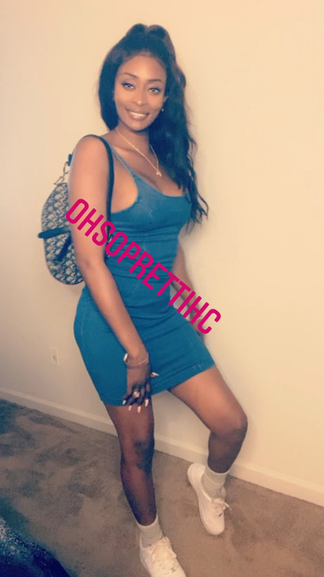 PrimePretti modèle adulte galeries