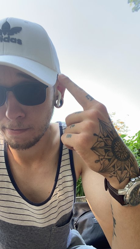 Fabi modèle exclusif des photos