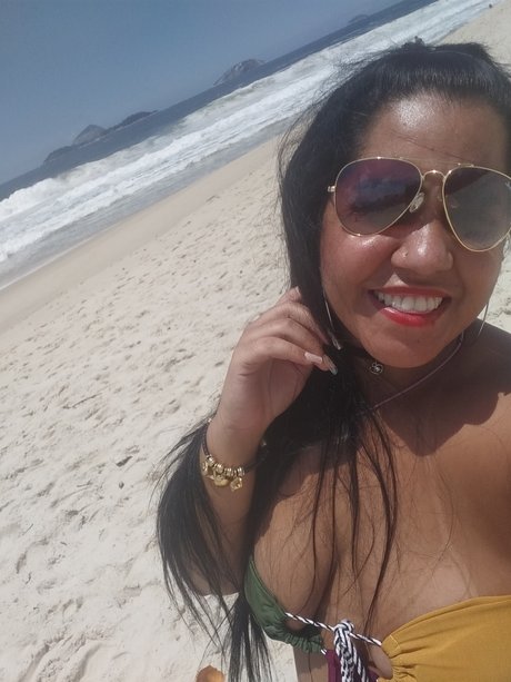 Thaissa Santos_ mannequin archive