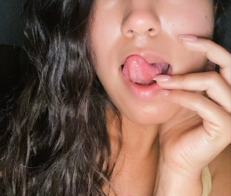 Kyana star du porno en haute qualité des photos