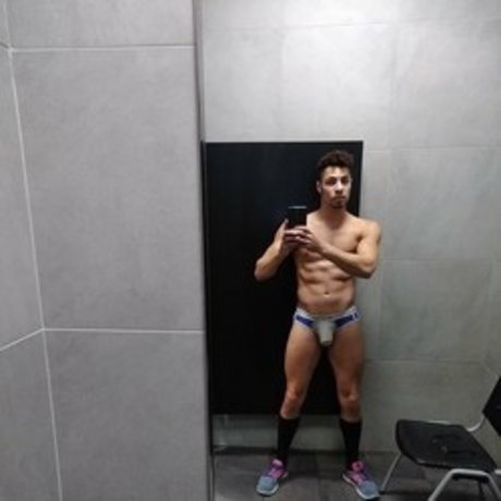 Dustin overstreet actrice nue des photos