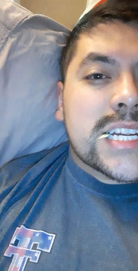 ThickStepson star du porno érotique des photos