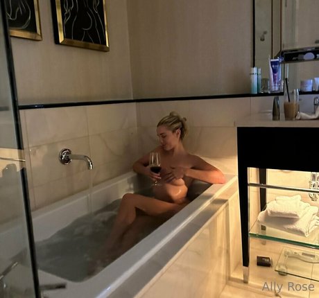 Allyyyrose star du porno belle photos