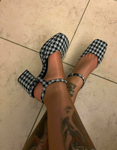 nouveaux modèles onlyfans sexy jolie photo