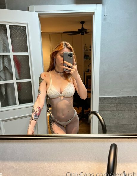 April Harel beau modèle images