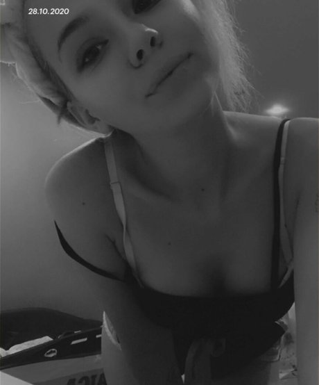 Proko ko Prokosha étoile sexy photos