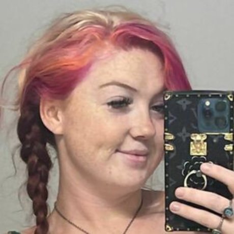 Molly Montana star exclusive collection