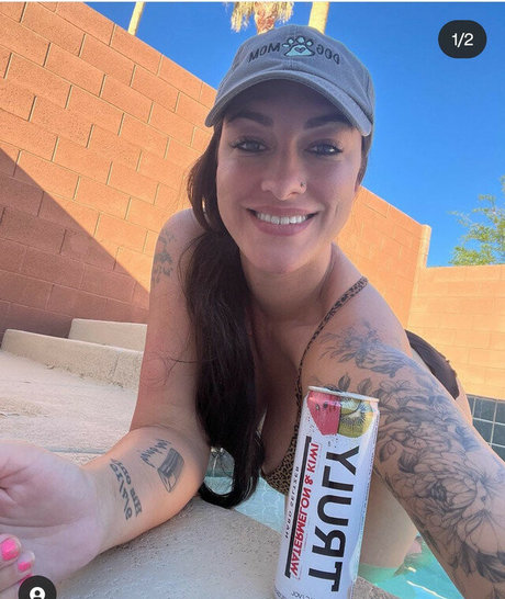 Katiepurrs belle star du porno galeries