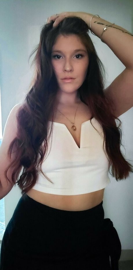 Nialeebb Nialeebby belle actrice photos