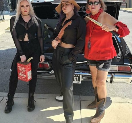 Penelope Ford modèle adulte archive