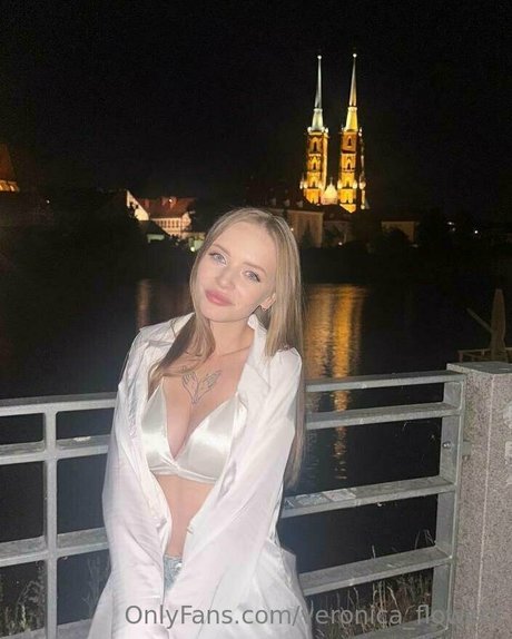 veronica flowers star du porno adulte archive