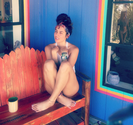 Khalyla Kuhn étoile érotique photos