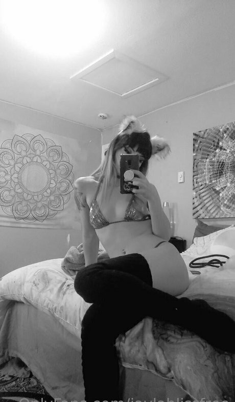 jaylablissfree étoile nue collection