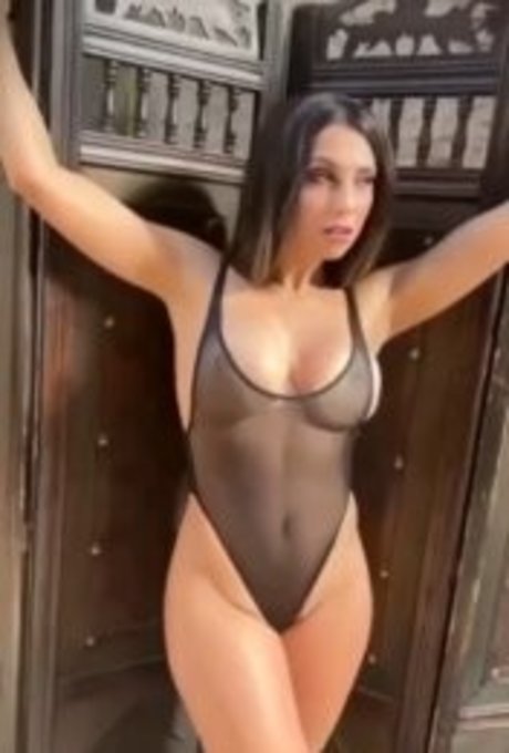 Cinthia fernandez jolie star du porno collection