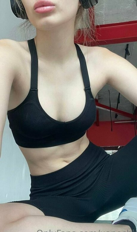 uanochi actrice sexy galerie