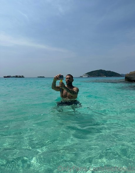 loohoodz étoile nue photo