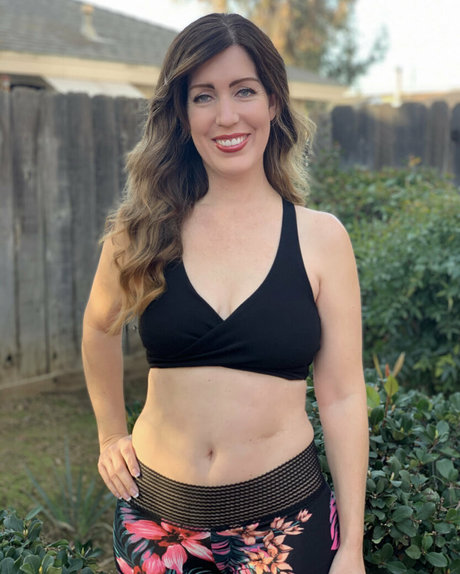 mrsbellecakes actrice sexy images