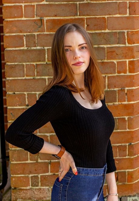 Ellie Littlechild star du porno gratuite photos