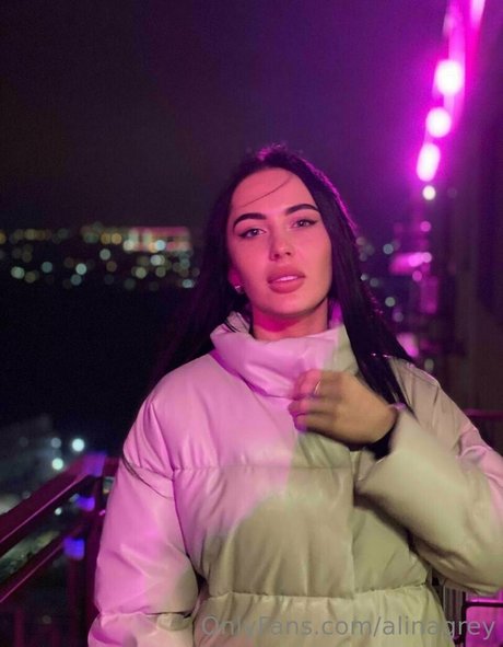 alinagrey actrice libre img