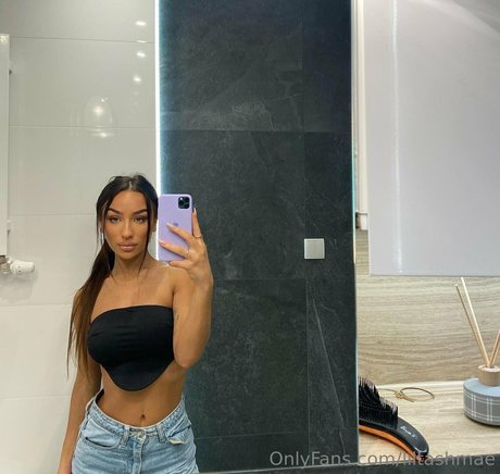 liltashmae star du porno image