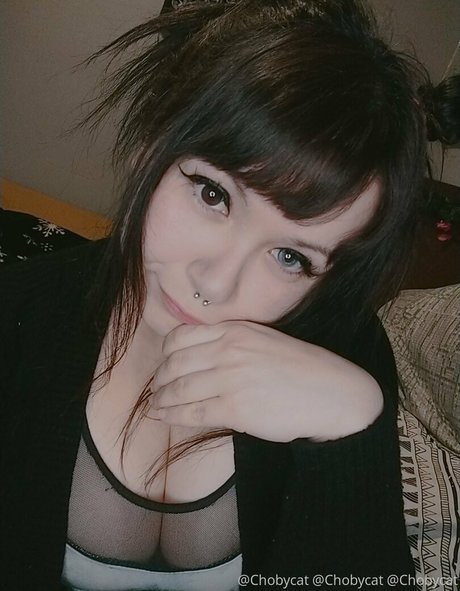 chobycat actrice de nus image