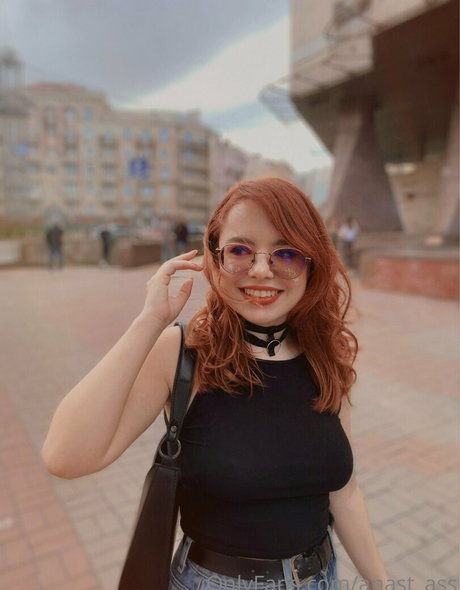 anast ass11 étoile adulte images