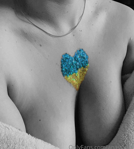 anast ass11 actrice hd collection