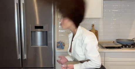 Karenliao modèle magnifique archive