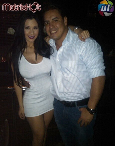 fans de grosses femmes poilues uniquement art haute définition archive