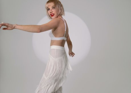 Carly Rae Jepsen modèle de sexe img