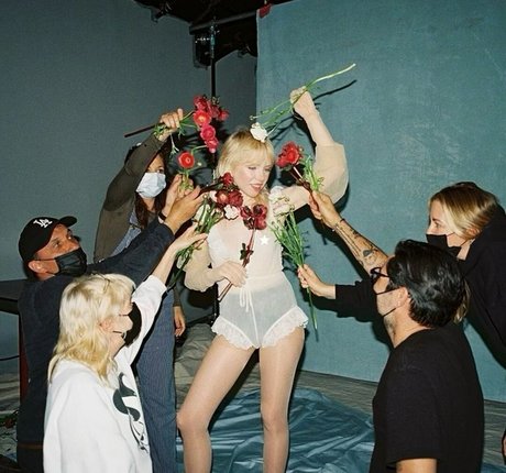 Carly Rae Jepsen étoile hd images