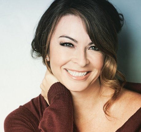 Suzi Perry modèle adulte galerie