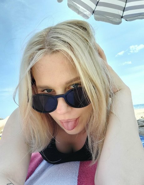 discord uniquement pour les fans nu libre img