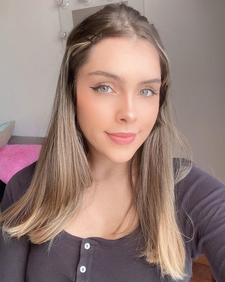 Olivia Herdt actrice sexy galeries