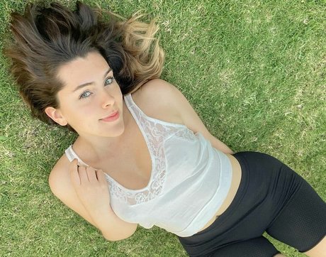 Olivia Herdt jolie actrice des photos