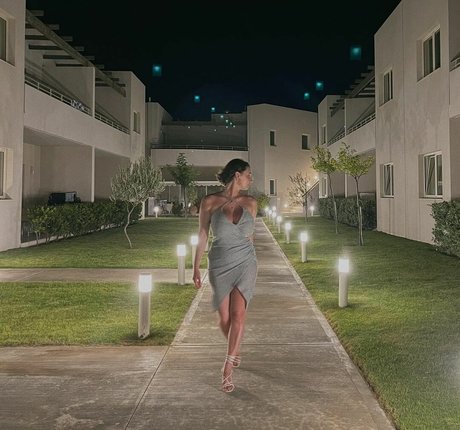 iramostova star du porno hd image