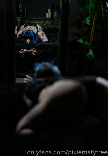 pixiemstyfree actrice de grande qualité galerie