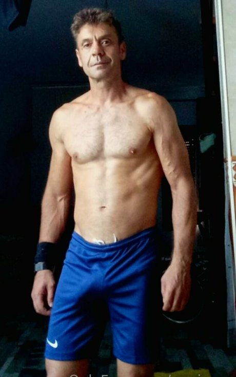 papi xxx modèle exclusif galerie