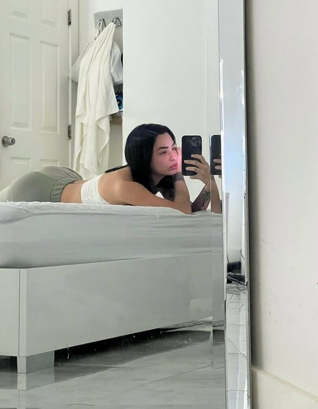 roselinllanes star du porno parfaite des photos